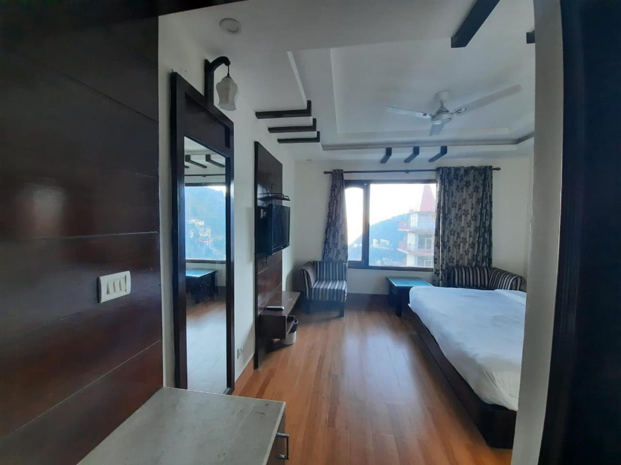 Basera Hotel Mussoorie Exterior foto