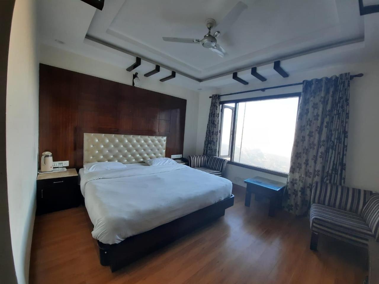 Basera Hotel Mussoorie Exterior foto